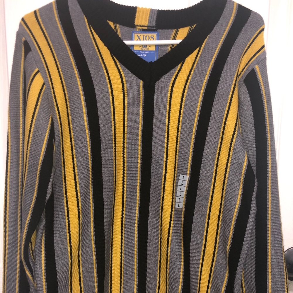 XIOS Black/Yellow/Gray Sweater Brand-New